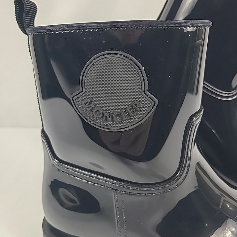 NEW Moncler Ginett Logo-Appliqurd Glossed Rubber Rainboots Black Sz 38, US 8 - Picture 2 of 10